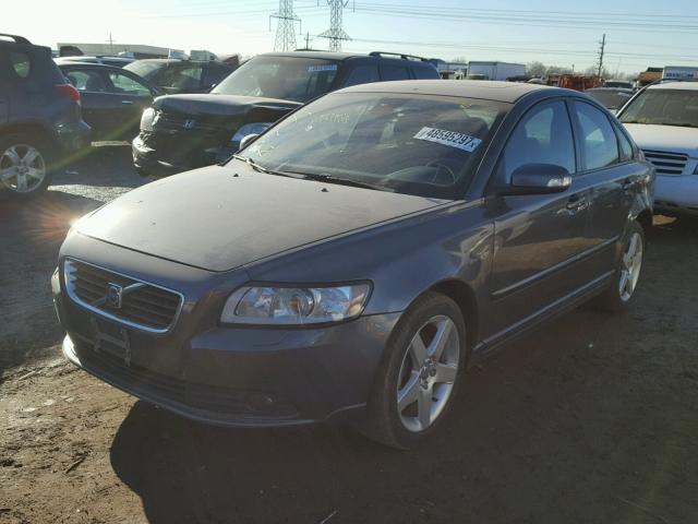 YV1MS382X82379411 - 2008 VOLVO S40 2.4I GRAY photo 2