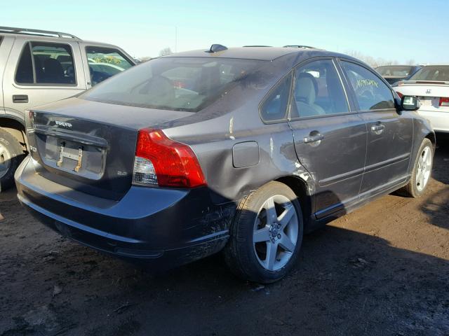 YV1MS382X82379411 - 2008 VOLVO S40 2.4I GRAY photo 4