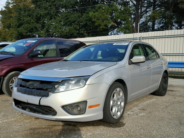 3FAHP0HA0AR237901 - 2010 FORD FUSION SE BEIGE photo 2