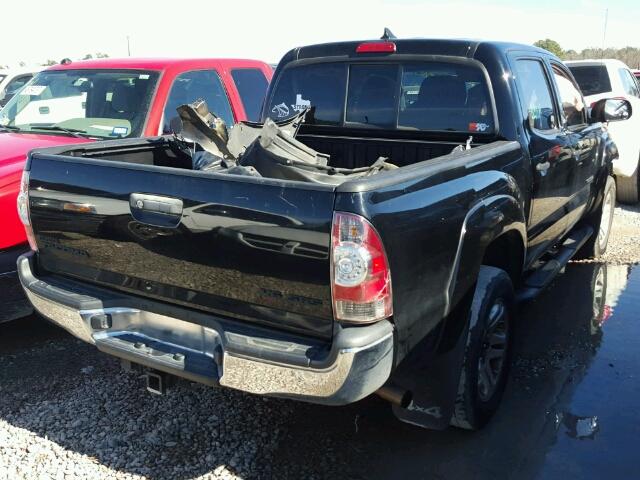 5TFLU4ENXFX124757 - 2015 TOYOTA TACOMA DOU BLACK photo 4