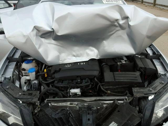 1VWAS7A36EC082142 - 2014 VOLKSWAGEN PASSAT S فضي صورة 7