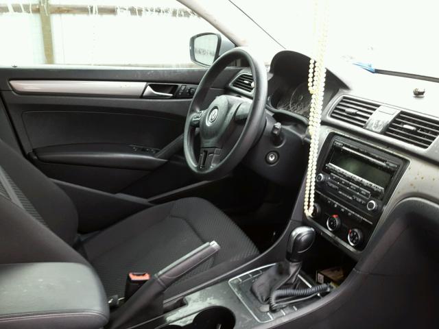 1VWAS7A36EC082142 - 2014 VOLKSWAGEN PASSAT S فضي صورة 9