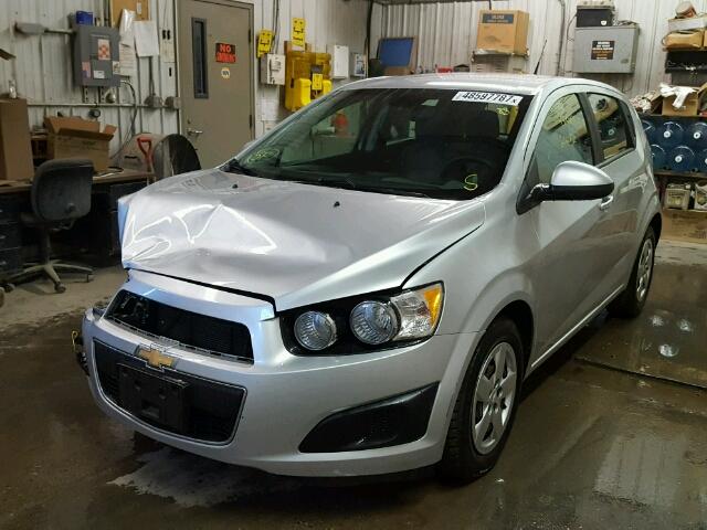 1G1JA6SH5D4206123 - 2013 CHEVROLET SONIC LS SILVER photo 2