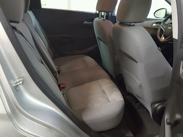 1G1JA6SH5D4206123 - 2013 CHEVROLET SONIC LS 银色 照片 6