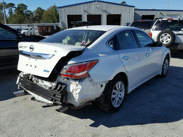 1N4AL3AP0EC284217 - 2014 NISSAN ALTIMA 2.5 WHITE photo 4