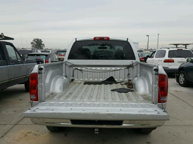 3D7HA18N12G140763 - 2002 DODGE RAM 1500 SILVER photo 9