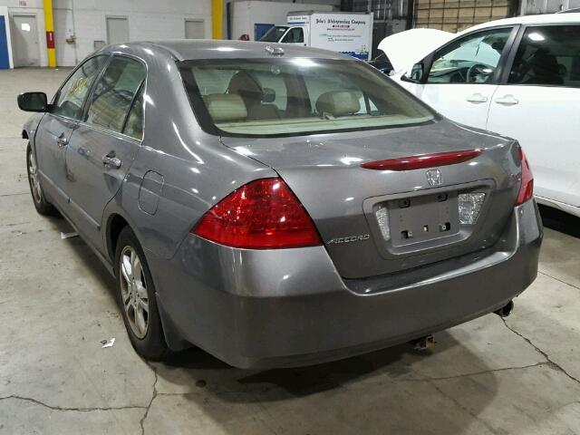 1HGCM56847A020284 - 2007 HONDA ACCORD EX GRAY photo 3