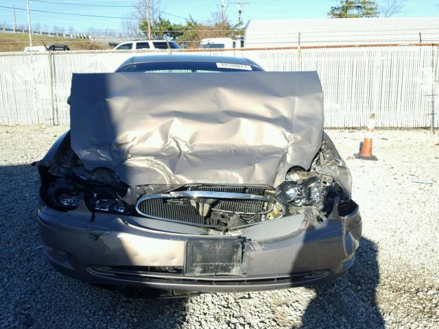 2G4WC582171131842 - 2007 BUICK LACROSSE C BEIGE photo 9