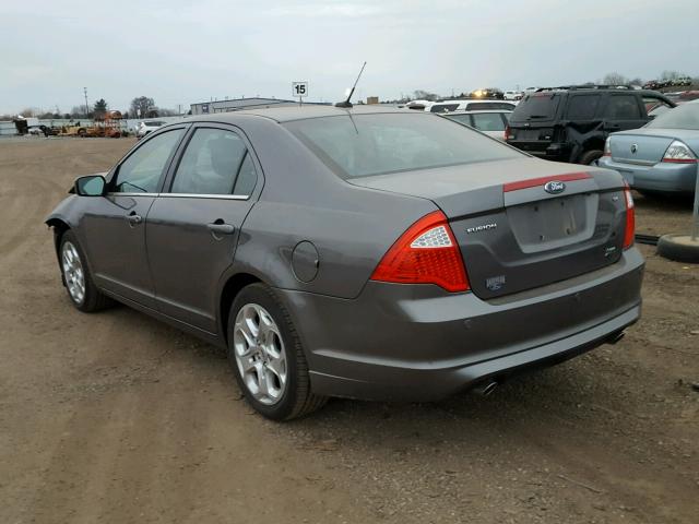 3FAHP0HG4AR205120 - 2010 FORD FUSION SE GRAY photo 3