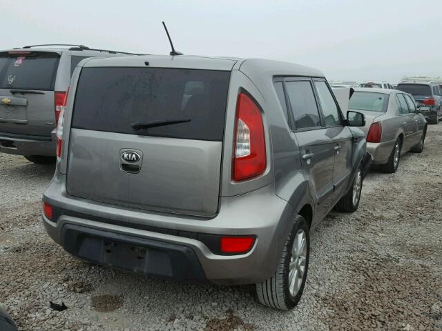 KNDJT2A61D7608469 - 2013 KIA SOUL + GRAY photo 4