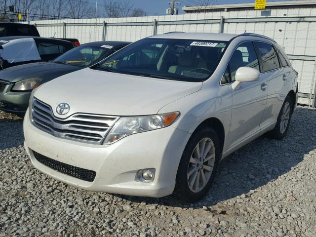 4T3ZA3BB7AU028430 - 2010 TOYOTA VENZA BASE WHITE photo 2