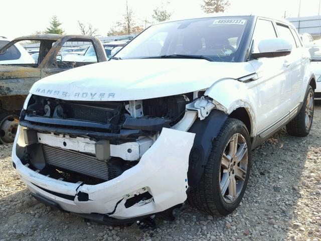 SALVR2BG3CH703916 - 2012 LAND ROVER RANGE ROVE WHITE photo 2