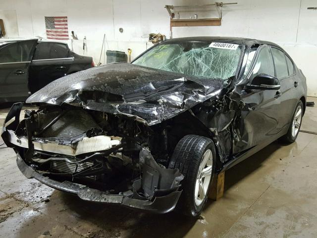 WBA3B3C50FF548566 - 2015 BMW 328 XI Czarny zdjęcie 2