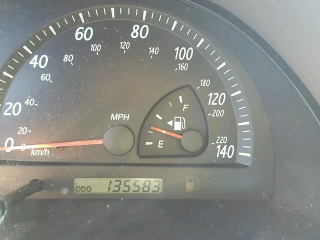 JTDBE32KX20093834 - 2002 TOYOTA CAMRY LE GRAY photo 8