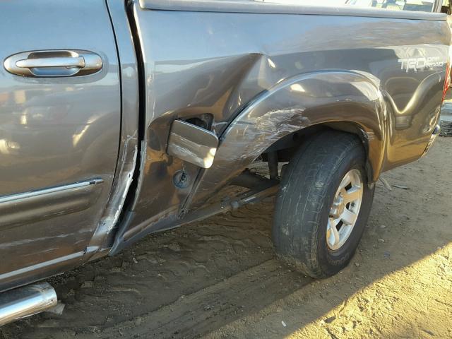 5TBDT44165S471201 - 2005 TOYOTA TUNDRA DOU GRAY photo 9