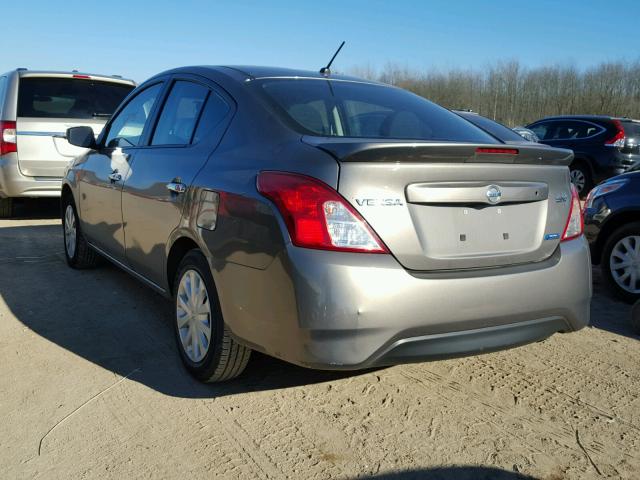 3N1CN7AP0GL802275 - 2016 NISSAN VERSA S GRAY photo 3