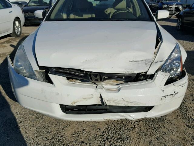 1HGCM568X5A124257 - 2005 HONDA ACCORD EX WHITE photo 9