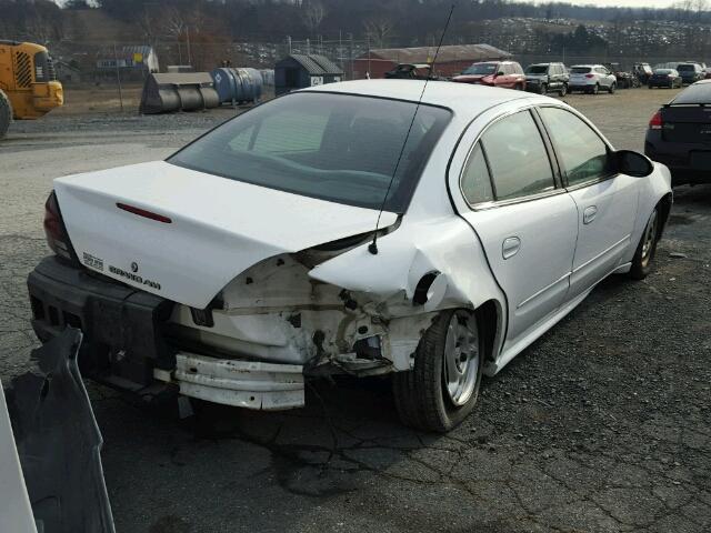 1G2NE52F74M522374 - 2004 PONTIAC GRAND AM S WHITE photo 4