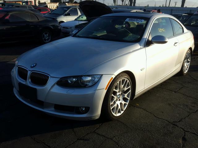 WBAWV13598P119951 - 2008 BMW 328 I SULE SILVER photo 2