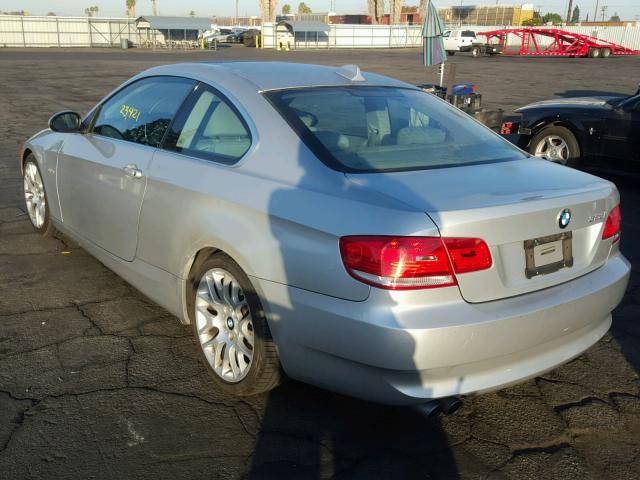 WBAWV13598P119951 - 2008 BMW 328 I SULE SILVER photo 3