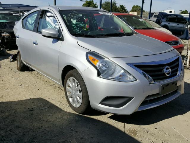 3N1CN7APXGL835249 - 2016 NISSAN VERSA S SILVER photo 1