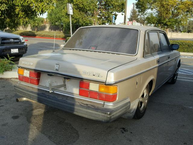 YV1AX8845H1273795 - 1987 VOLVO 244 DL GOLD photo 4