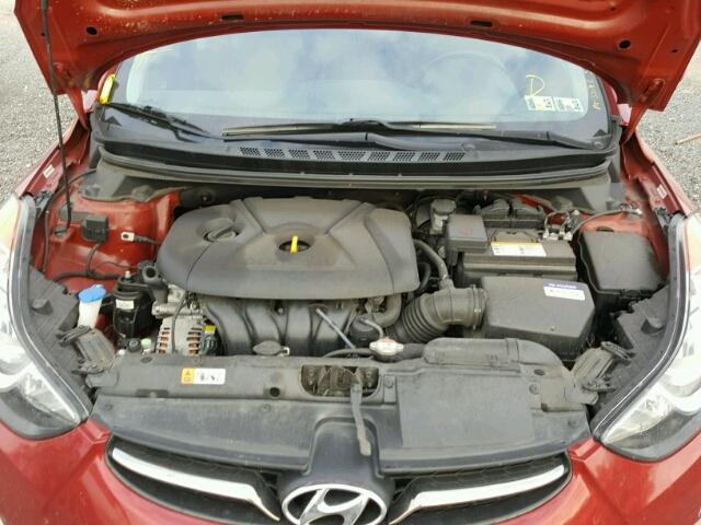 KMHDH4AEXCU319264 - 2012 HYUNDAI ELANTRA GL RED photo 7