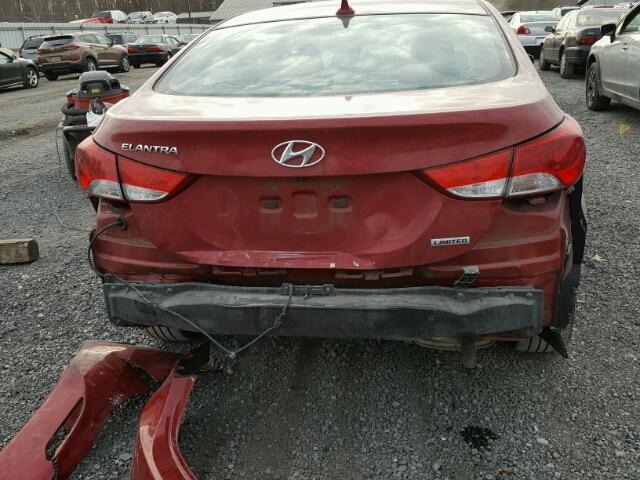 KMHDH4AEXCU319264 - 2012 HYUNDAI ELANTRA GL RED photo 9