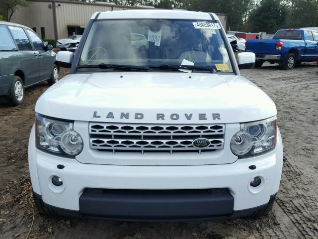 SALAB2D42CA599045 - 2012 LAND ROVER LR4 BASE WHITE photo 9