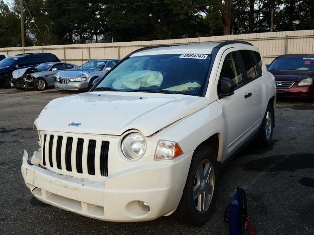 1J8FF47W58D705836 - 2008 JEEP COMPASS SP WHITE photo 2