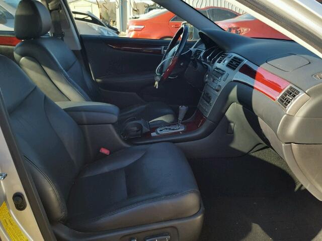 JTHBA30G865157077 - 2006 LEXUS ES 330 SILVER photo 5