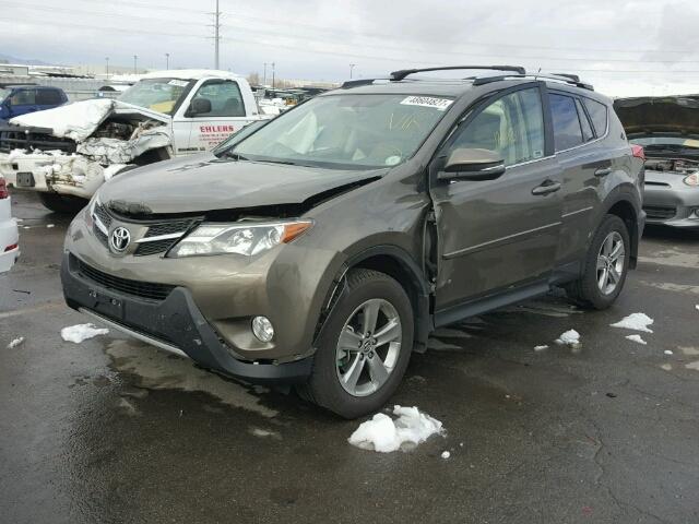 JTMRFREV3FD138860 - 2015 TOYOTA RAV4 XLE GRAY photo 2