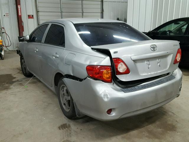 1NXBU40E79Z122257 - 2009 TOYOTA COROLLA BA SILVER photo 3