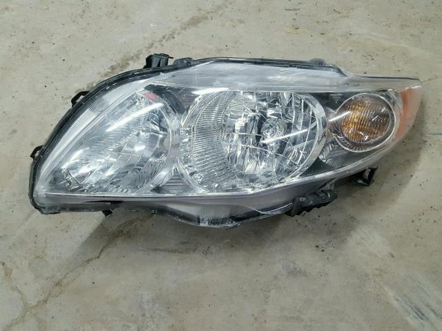 1NXBU40E79Z122257 - 2009 TOYOTA COROLLA BA SILVER photo 9