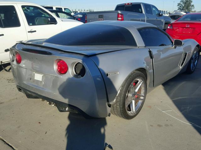 1G1YY26E985119814 - 2008 CHEVROLET CORVETTE Z SILVER photo 4