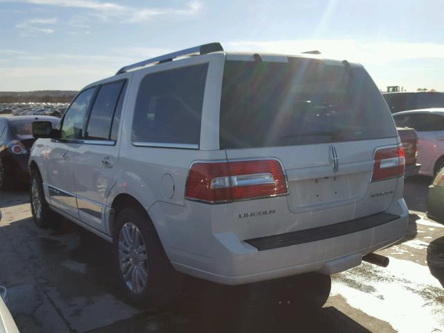 5LMFU27528LJ02396 - 2008 LINCOLN NAVIGATOR WHITE photo 3