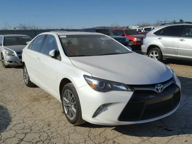 4T1BF1FK8GU124392 - 2016 TOYOTA CAMRY LE WHITE photo 1