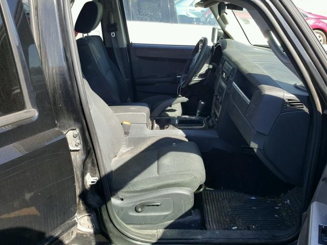 1J8HG48K38C125198 - 2008 JEEP COMMANDER Qara foto 5