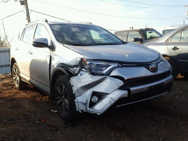 2T3RFREV9HW671365 - 2017 TOYOTA RAV4 XLE SILVER photo 1