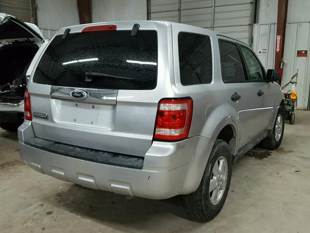 1FMCU0C75AKA42353 - 2010 FORD ESCAPE XLS SILVER photo 4