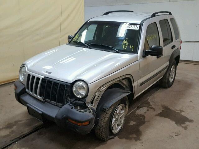 1J4GL48K12W152625 - 2002 JEEP LIBERTY SP SILVER photo 2