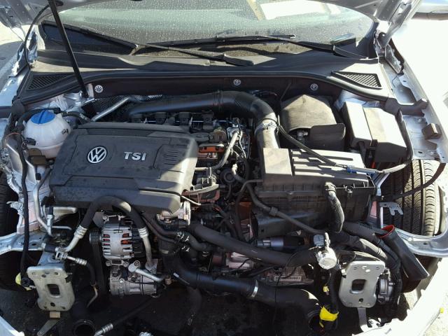 1VWAT7A32GC060106 - 2016 VOLKSWAGEN PASSAT S فضي صورة 7