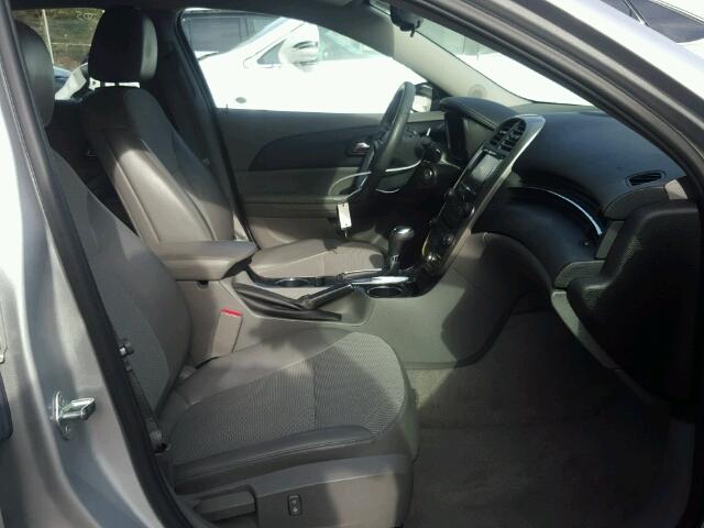 1G11C5SA5GF157943 - 2016 CHEVROLET MALIBU LIM 银色 照片 5