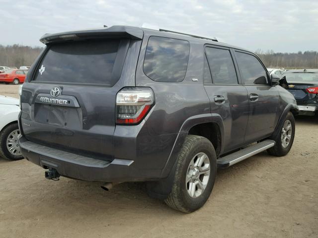 JTEBU5JR8F5263156 - 2015 TOYOTA 4RUNNER SR GRAY photo 4