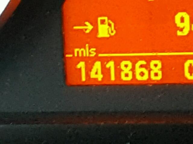 WBANA53584B848190 - 2004 BMW 525 I SILVER photo 8