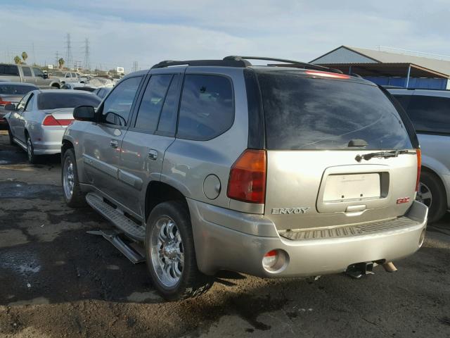 1GKDS13S432143187 - 2003 GMC ENVOY SILVER photo 3