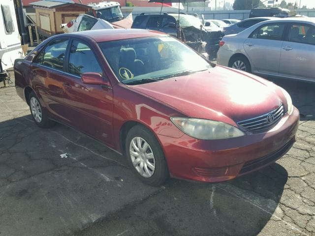 4T1BE32KX5U086276 - 2005 TOYOTA CAMRY LE RED photo 1