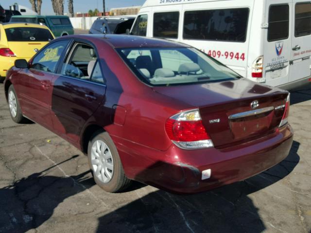 4T1BE32KX5U086276 - 2005 TOYOTA CAMRY LE RED photo 3