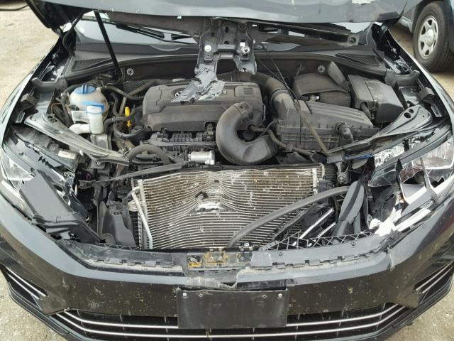 1VWDT7A33HC067113 - 2017 VOLKSWAGEN PASSAT R-L BLACK photo 7
