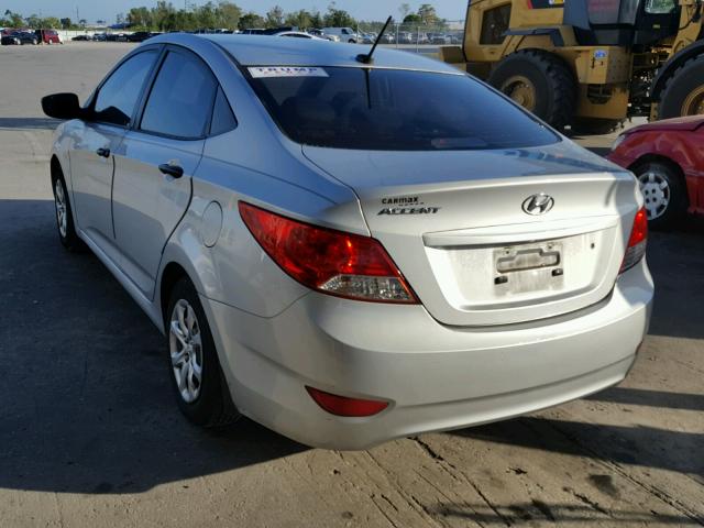 KMHCT4AE0CU097537 - 2012 HYUNDAI ACCENT GLS SILVER photo 3